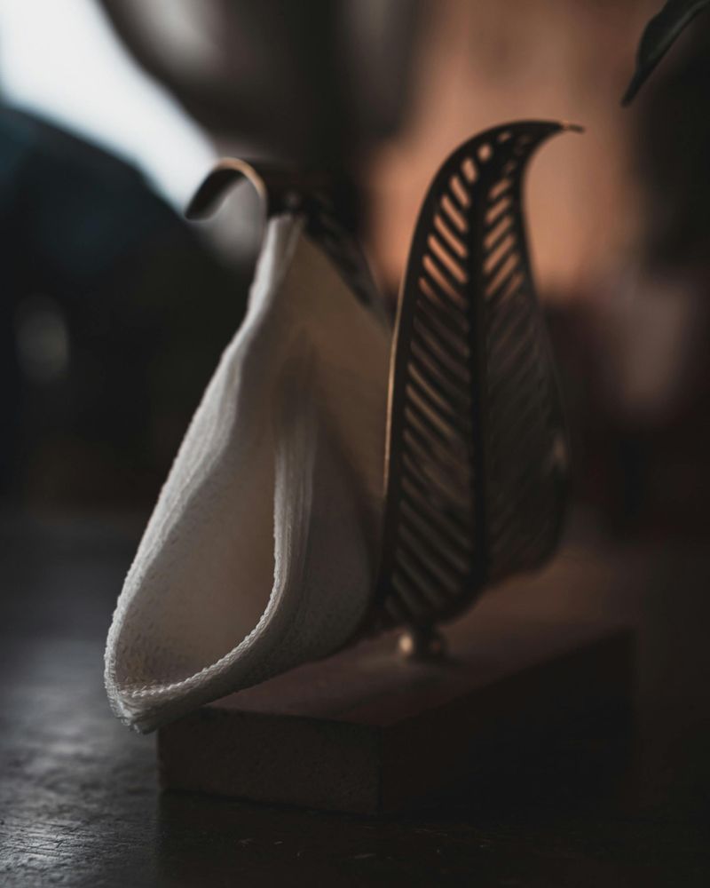 Metal napkin holders