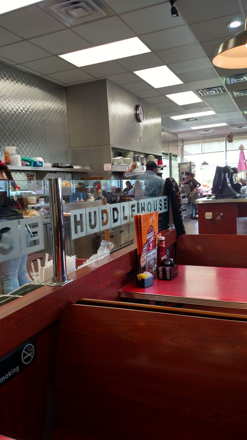 This Kentucky Mountain Diner Feels Like A Time Capsule Locals Refuse To Let Go 6 Main Street Booths And Red Vinyl Memories