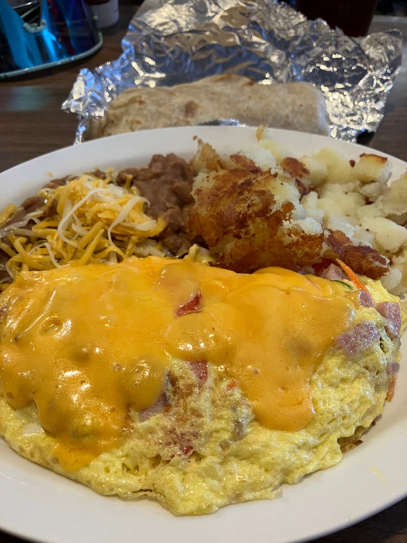 Ollie’s Breakfast With French Toast