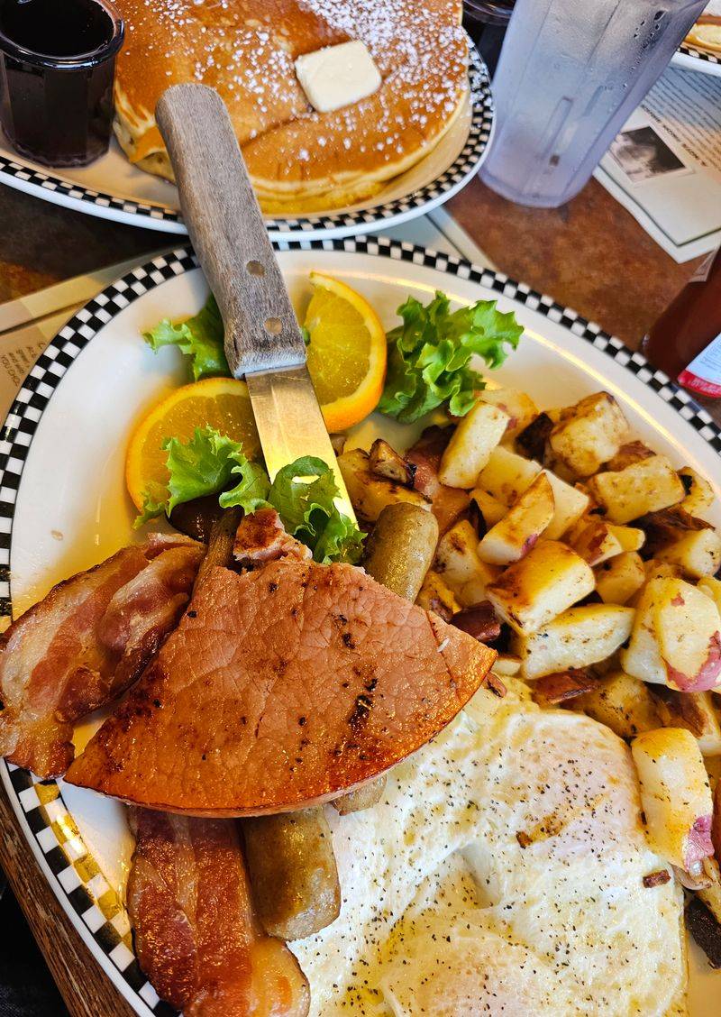 Black Bear Diner Redding - Redding, California