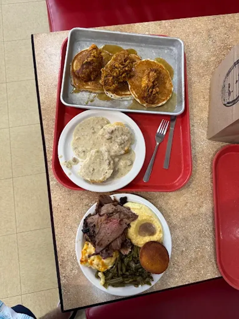 Arnold's Country Kitchen - Nashville, Tennessee