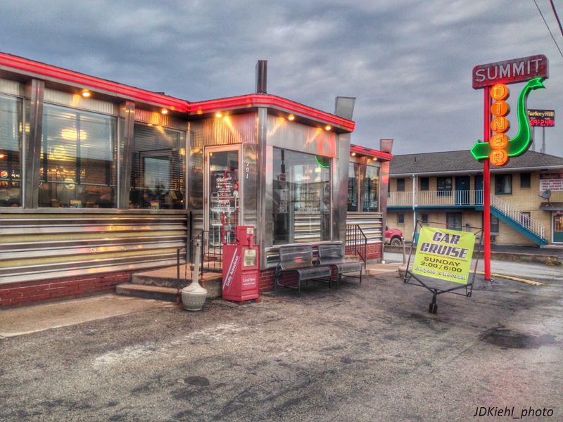 Summit Diner - Somerset, Pennsylvania