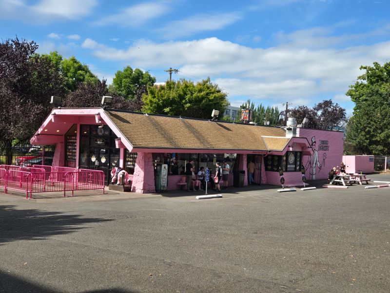 23 Small-Town Bakeries Across America Selling Cinnamon-Sugar Doughnuts That Vanish by Mid-Morning 20 Voodoo Doughnut - Portland, Oregon