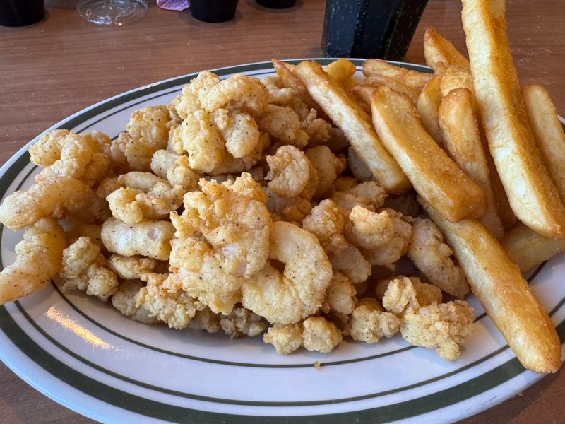 Fried Shrimp Platter With Hush Puppies
