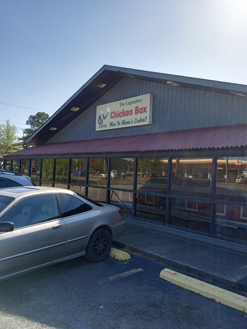 Chicken Box Cafe - Charlotte, North Carolina