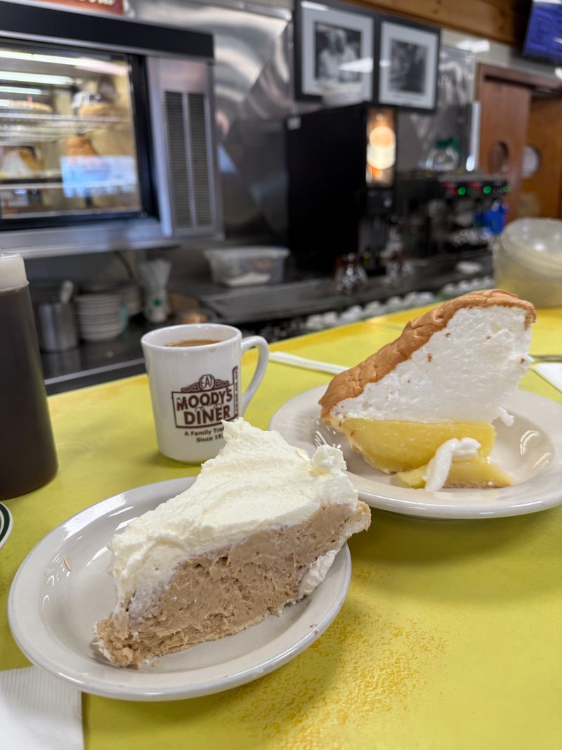 This Blueberry Pie Stop Has Become a Summer Tradition for Generations of Travelers 9 Budget Friendly Comfort