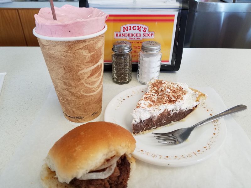 This South Dakota Burger Counter Serves Flat-Top Burgers Locals Say Still Draw Crowds 13 The Bun That Learns Your Bite
