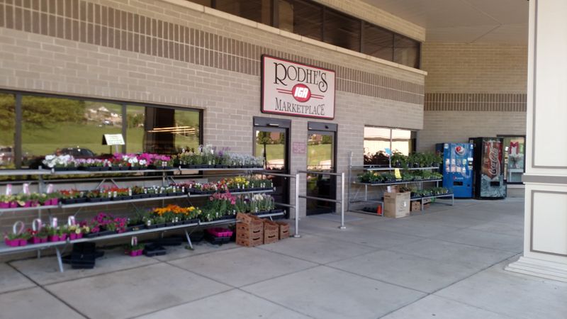 Rodhe's IGA Marketplace - Millersburg, Ohio