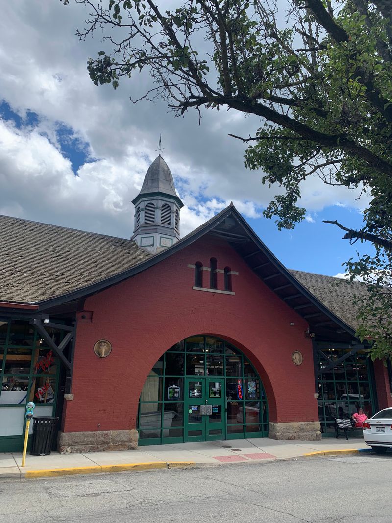 Coleman's Fish Market - Wheeling, West Virginia