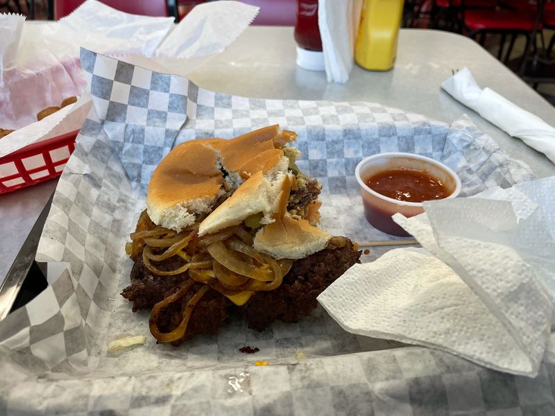 Pickles, Onions, and the Right Kind of Crunch