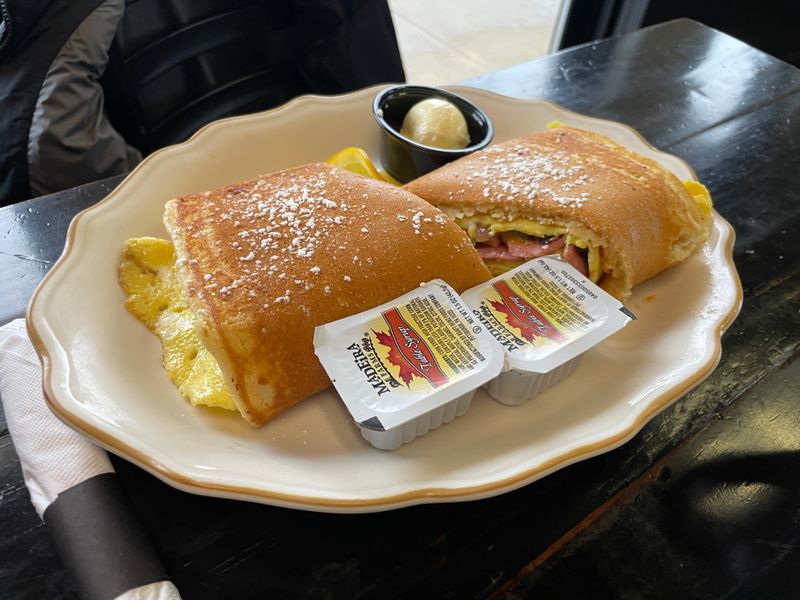 Cinnamon Apple Skillet Waffle