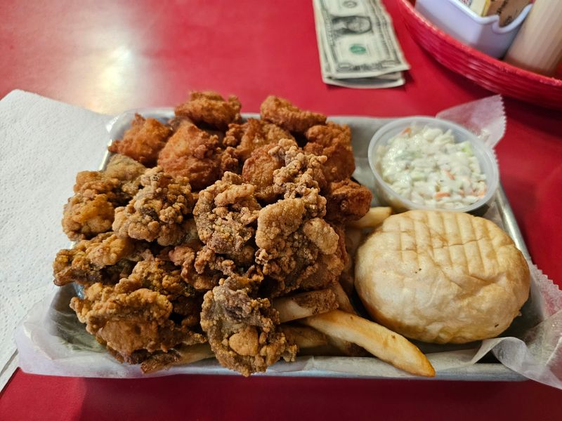 Gator Bites Crowd Favorite