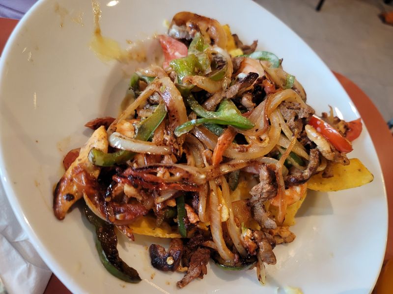 This Iowa Mexican Grill Serves Fajitas And Margaritas Locals Say Always Bring A Crowd 17 Vegetarian Fajitas With Flair