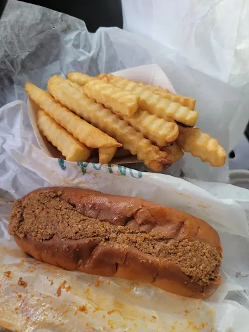 This Georgia Drive-In Serves Chili Dogs Locals Swear Taste Exactly Like They Remember From Childhood 9 Crinkle Cut Fries Ritual