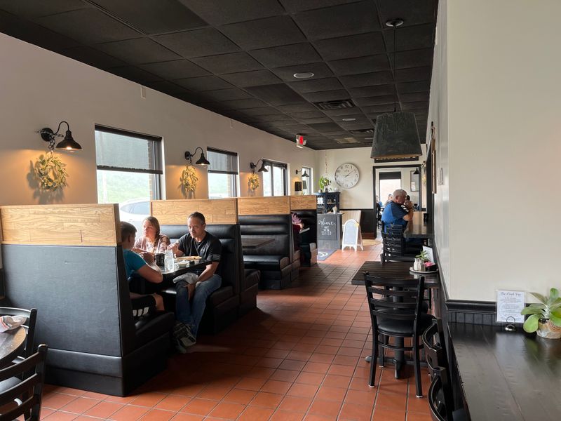 Lakehouse Chicken And Waffles