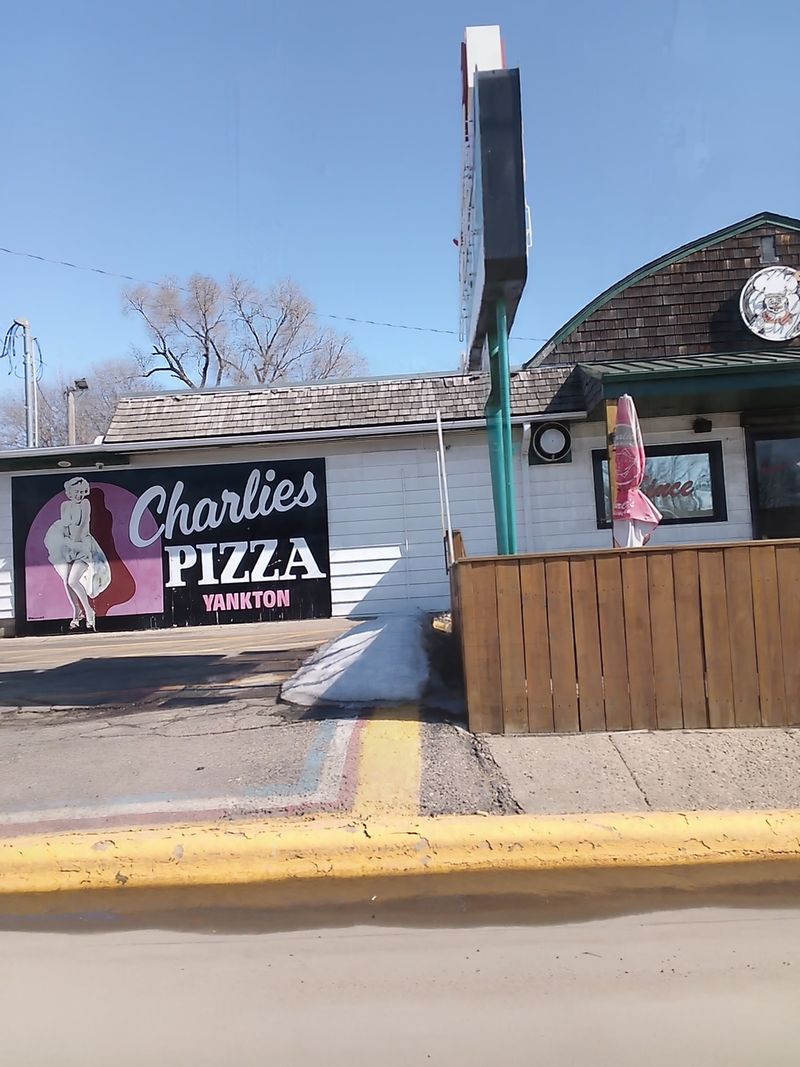 The Pizza Place Each State Proudly Crowns as No. 1 42 Charlie's Pizza House - Yankton, South Dakota