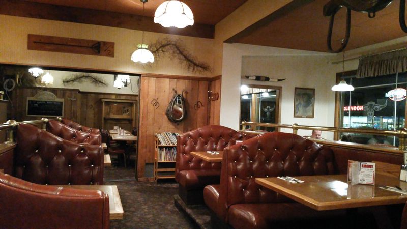 Family-Friendly Booth Energy