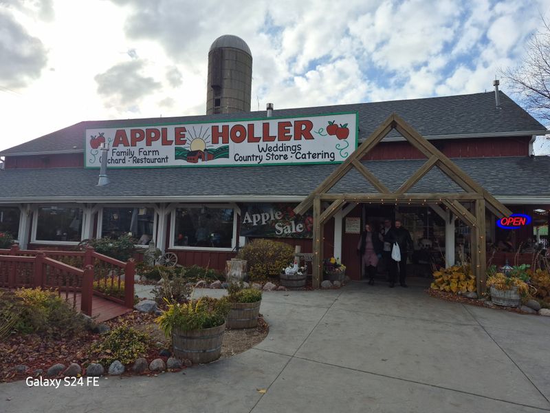 Apple Holler - Sturtevant, Wisconsin