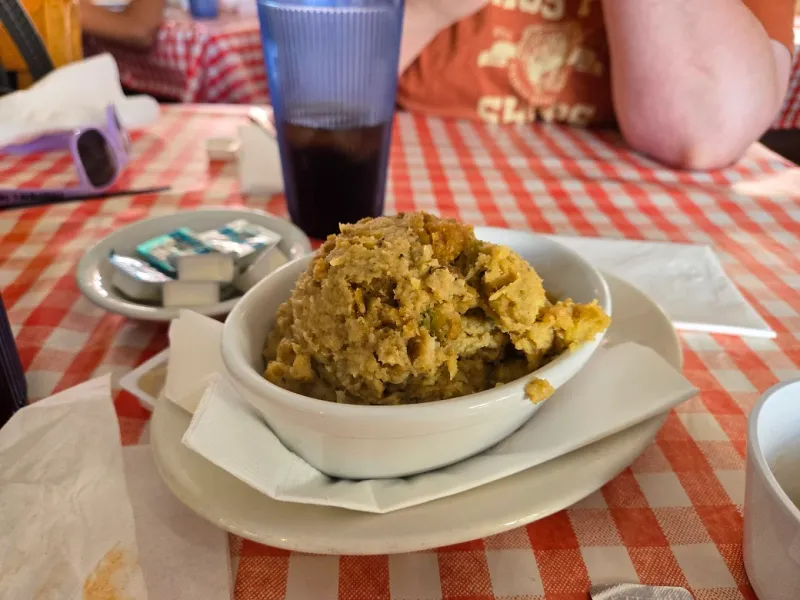 Salad Bar That Actually Delivers