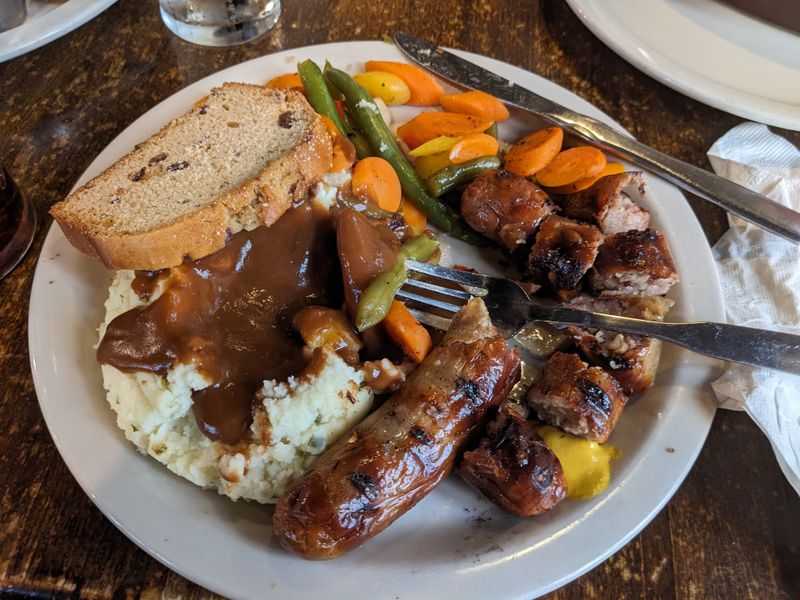 Bangers and Mash Tradition