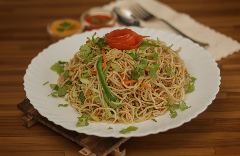Chow Mein (Classic Stir-Fried Noodles)