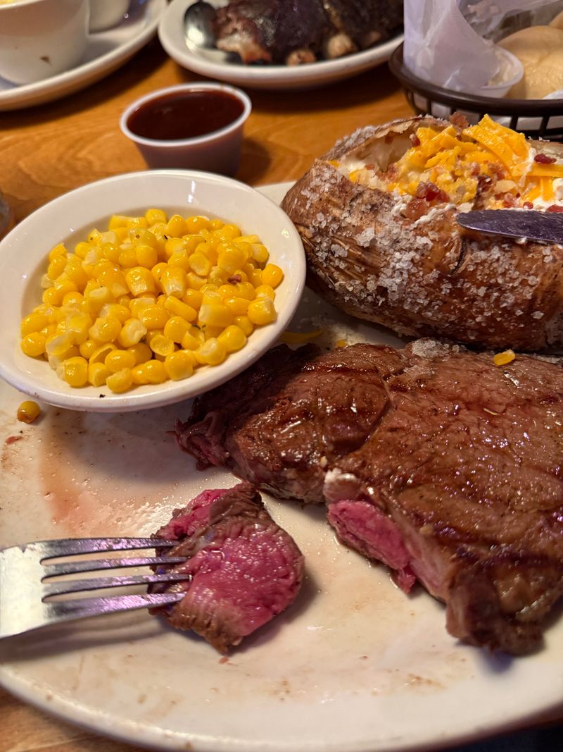 Food Pros Say These 19 Restaurant Chains Keep Quality Surprisingly Consistent 4 Texas Roadhouse - Louisville, Kentucky