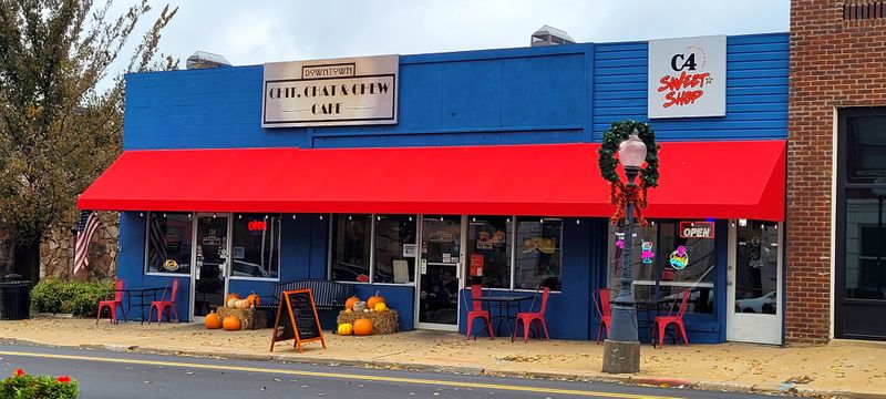 18 Tiny Cafés Across America Pouring Bottomless Coffee and Serving Breakfast All Day 12 Chit Chat & Chew Cafe - Searcy, Arkansas