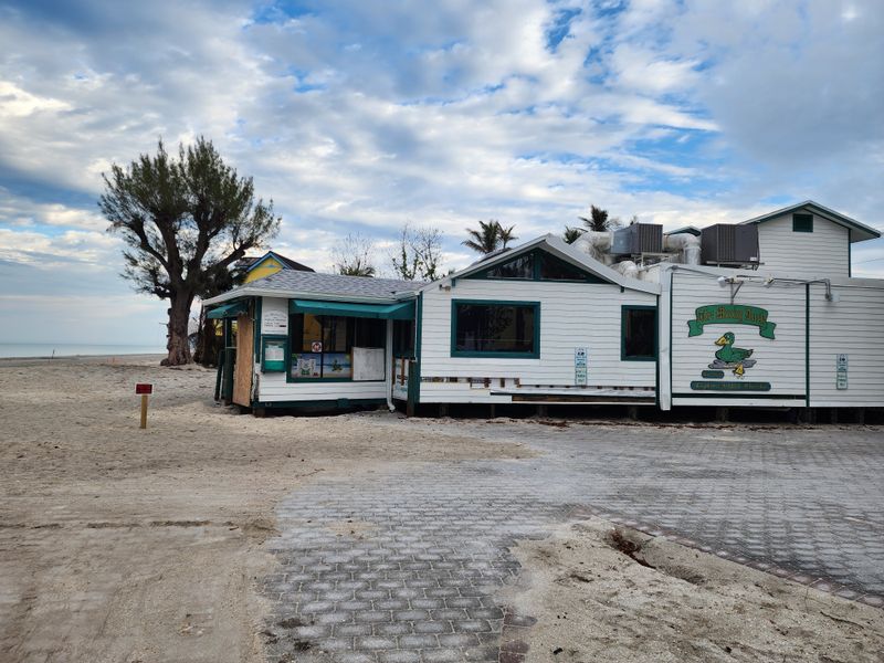 The Mucky Duck Restaurant - Captiva, Florida