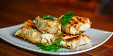 Eat Like the Mediterraneans 20 Greek and Middle Eastern Dishes That Feel Both Healthy and Indulgent