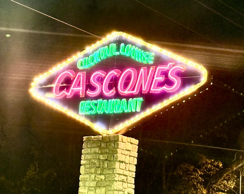 This Kansas City Italian Restaurant Serves Old-School Red Sauce Plates Locals Say Never Change 23 A Neighborhood Time Capsule