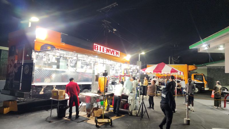 Leo's Tacos Truck - Los Angeles, California