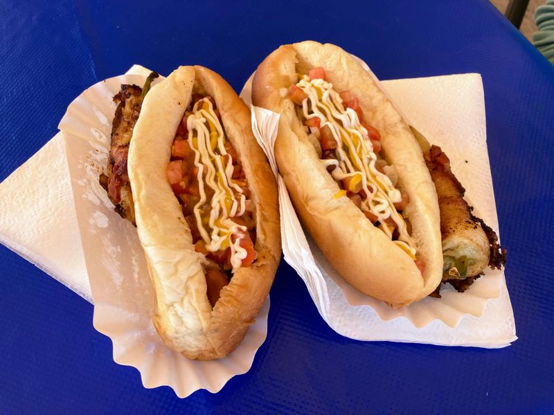 Tacos y Hot Dogs el Manantial - Tucson, Arizona