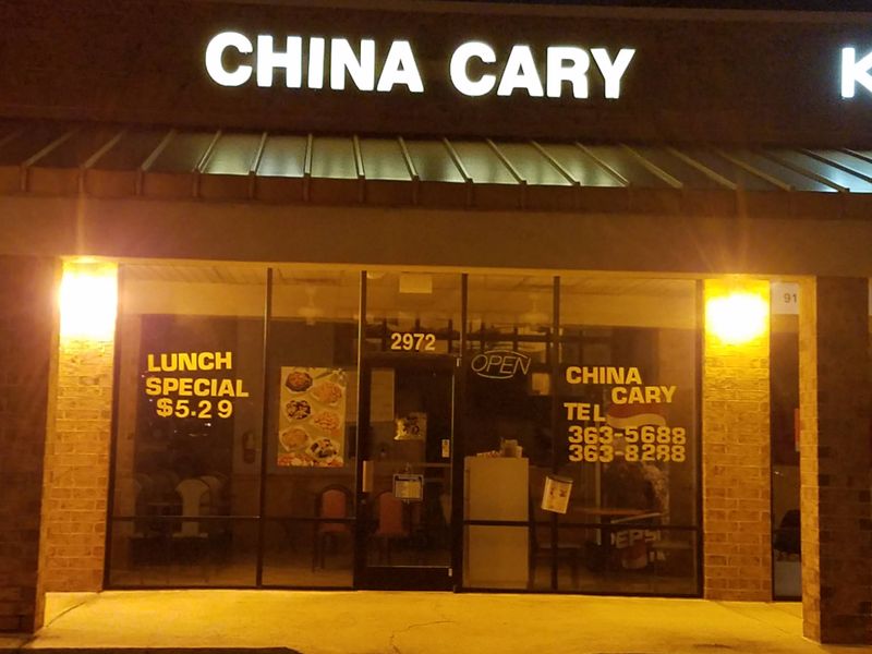 12 North Carolina Soundside Restaurants Where The Sunset Puts Dessert To Shame 10 China Cary-Cary, North Carolina