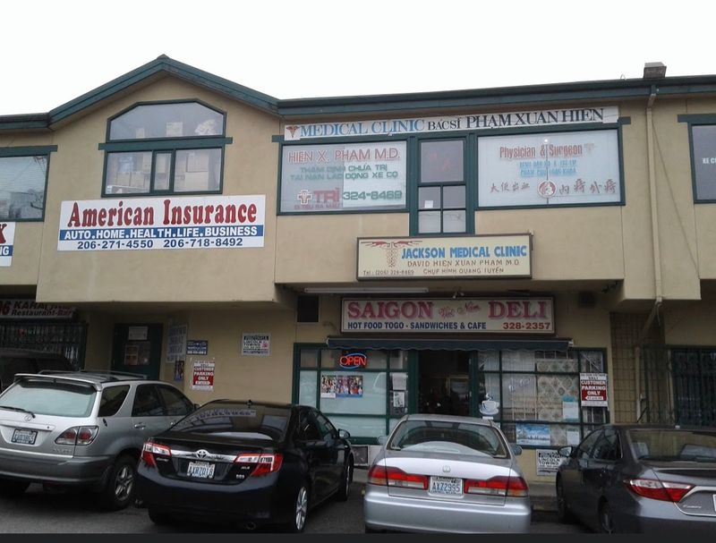 12 Hole-in-the-Wall Spots Travelers Swear Were the Best Meals of Their Road Trip 9 Saigon Deli — Seattle, Washington