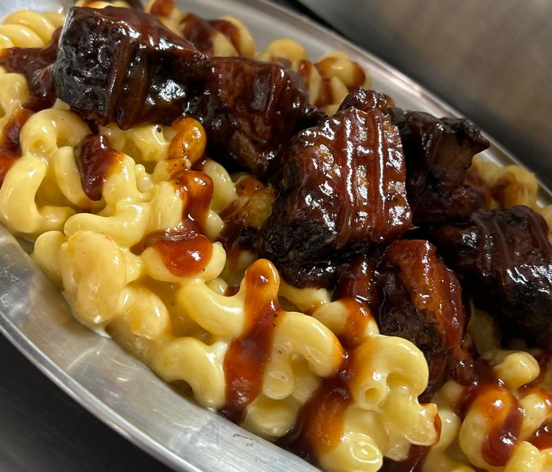 Loaded Mac With Brisket