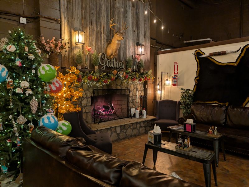 Traveler Tips And Peak Times