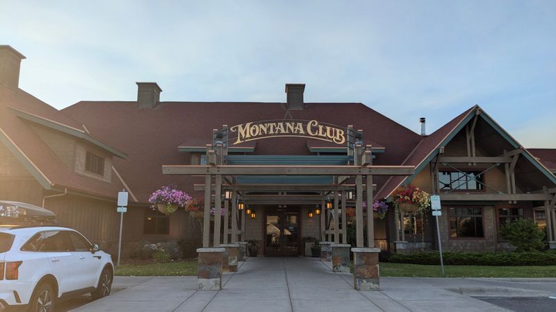 This Montana Supper Club Serves Hand-Cut Beef Steaks Locals Call “Pure Big Sky Comfort on a Plate” 19 Servers Who Know Their Steaks