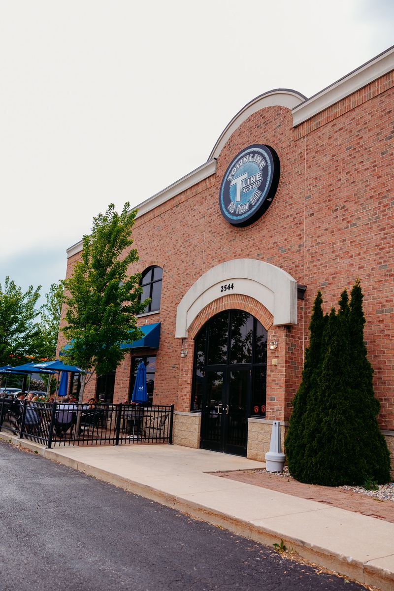 Townline Pub & Grill - Green Bay, Wisconsin