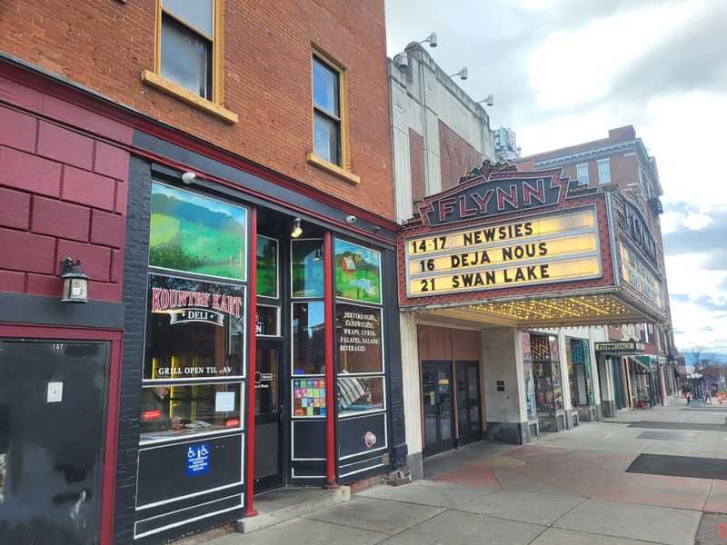 In Every State One Sandwich Shop Rises to the Top on Yelp 50 Kountry Kart Deli – Burlington, Vermont