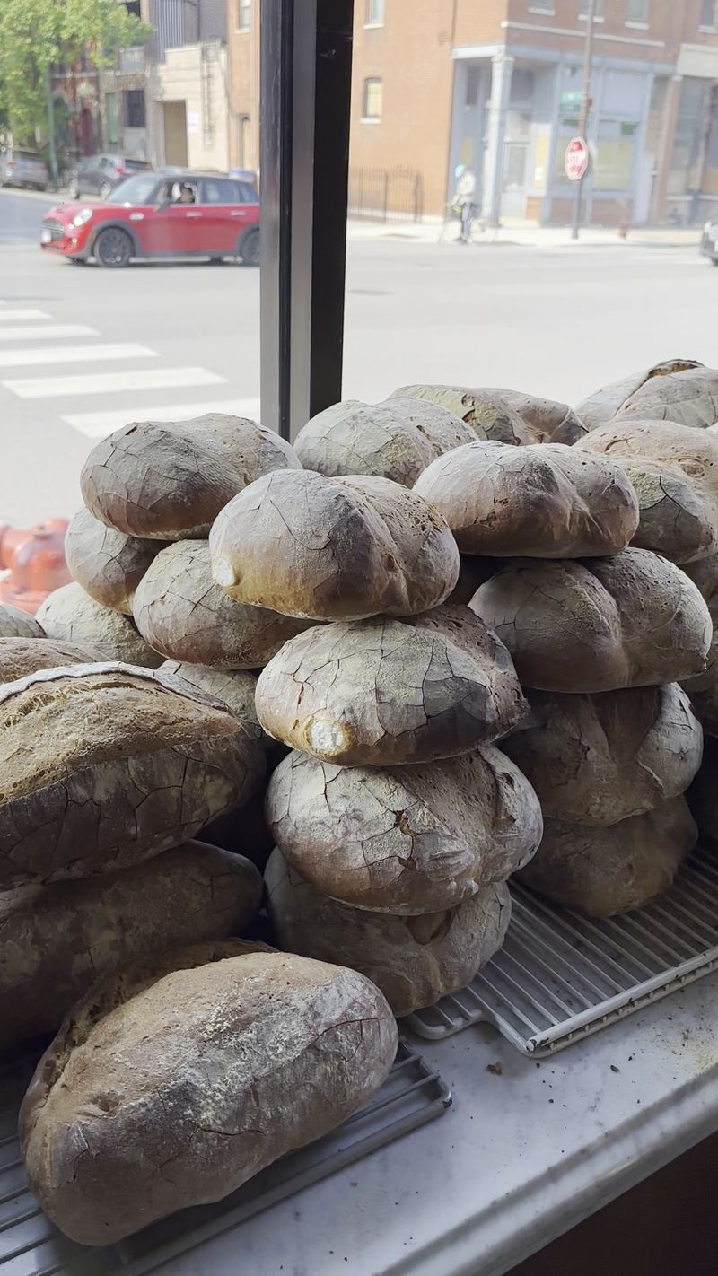 D'Amato's Bakery - Chicago, Illinois