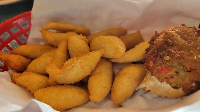 Calabash Seafood Hut - Calabash, North Carolina