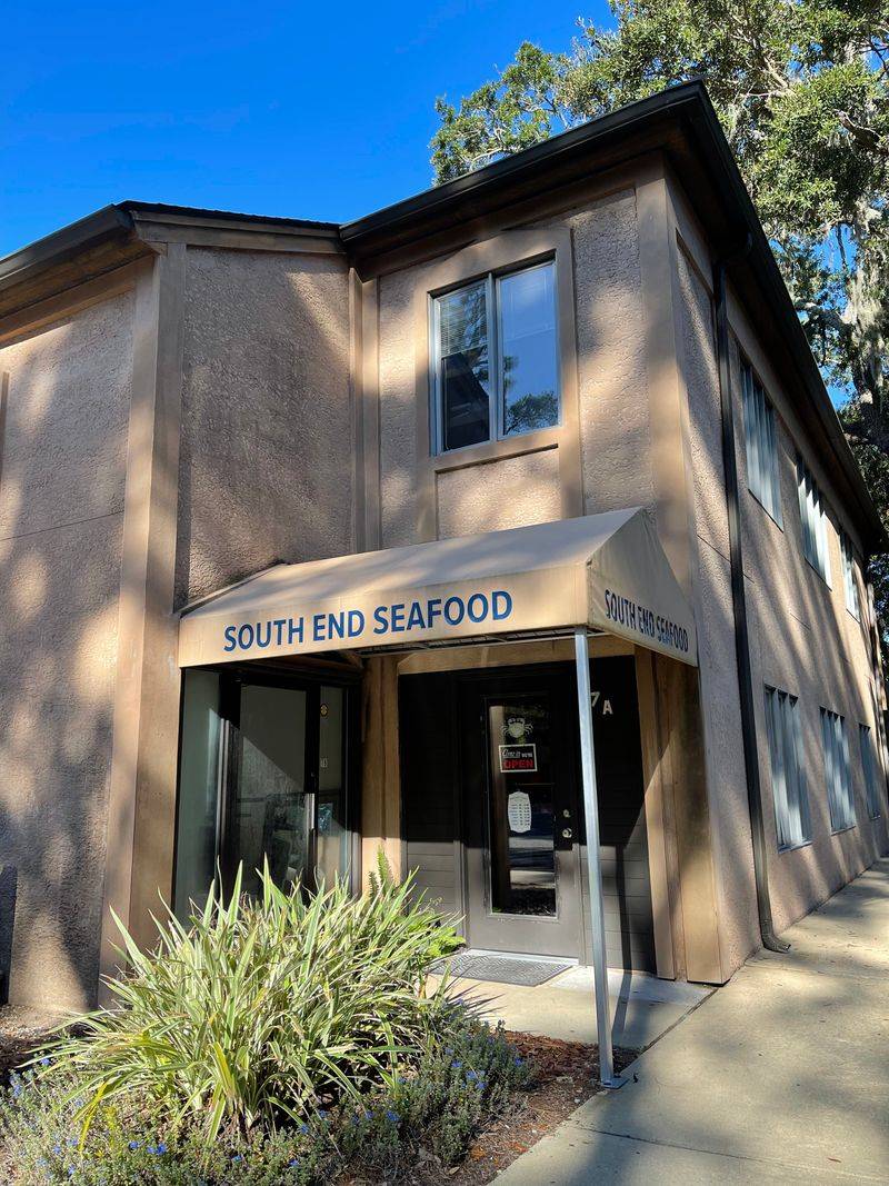 South End Seafood - Hilton Head Island, South Carolina