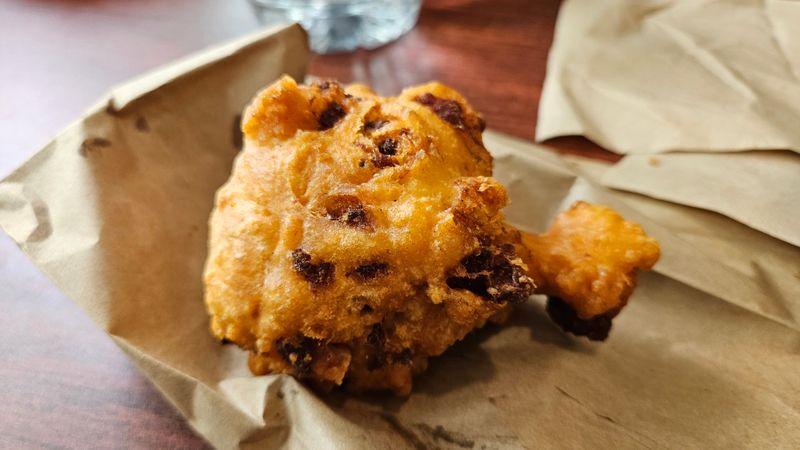 Aunt Carrie's Restaurant, Ice Cream and Gift Shoppe - Narragansett, Rhode Island