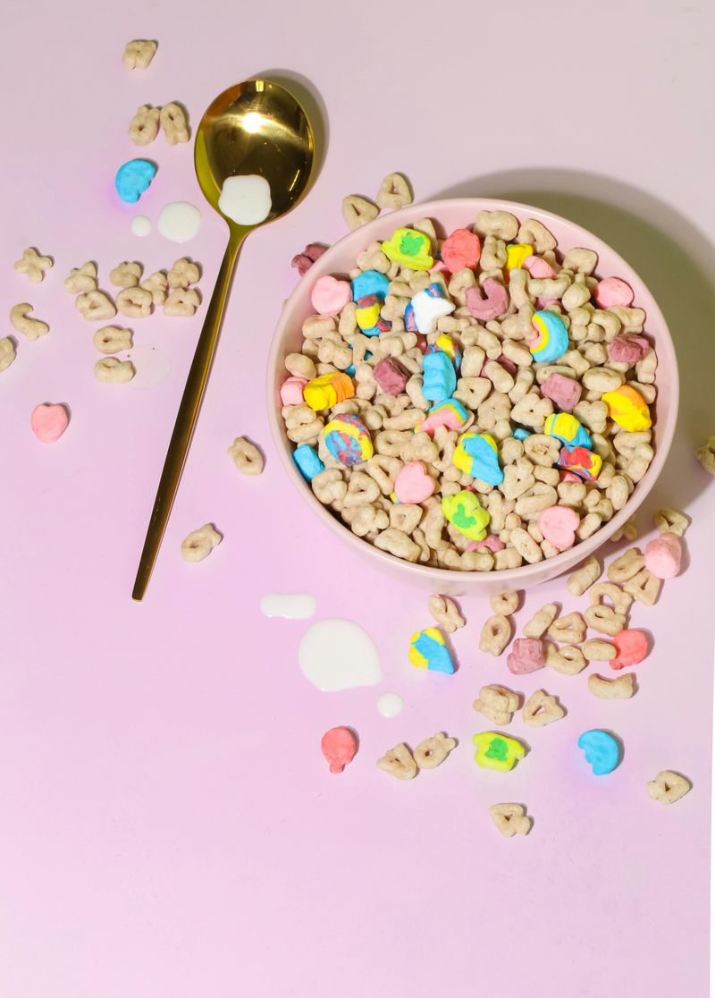 25 Grocery Store Items That Secretly Control People’s Diets 28 Sugary cereal