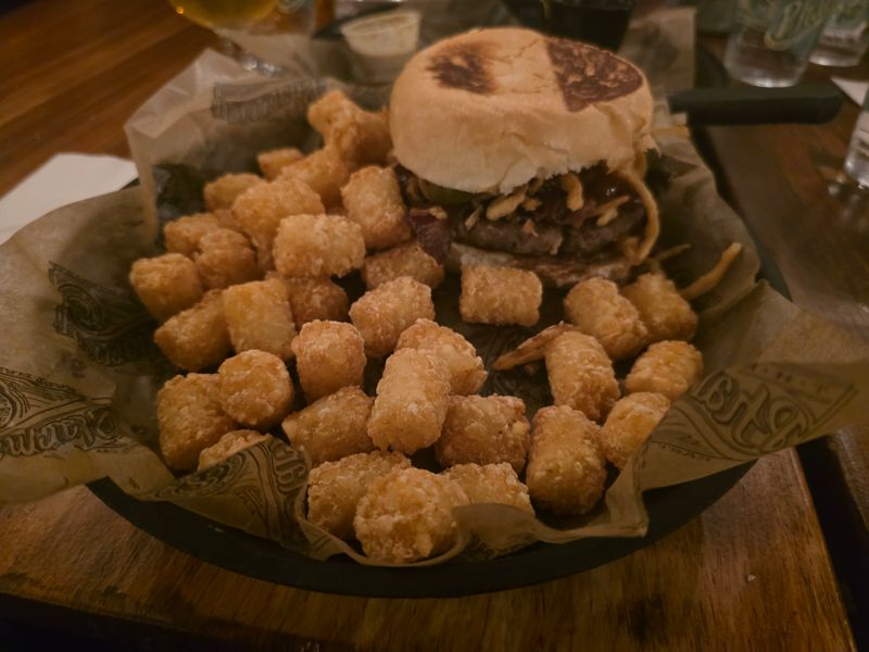 This Tennessee Griddle Spot Serves Smashburgers Locals Say Beat Any Chain 15 Price Point And Value Check