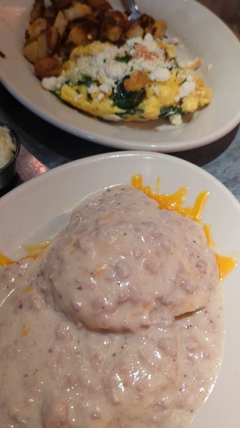 Choosing Your Base: Muffin, Biscuit, Or Hash Browns