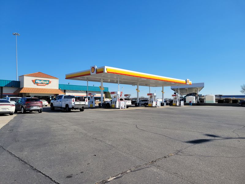 BigBoy's Truckstop - Kenly, North Carolina