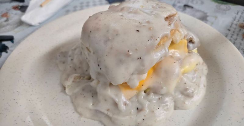 This Florida Biscuit Barn Serves Fluffy Biscuits And Sausage Gravy Locals Call the “Real Southern Deal” 20 Take Home Biscuit Dozen