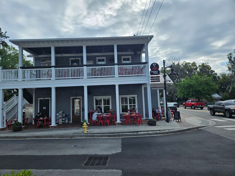 Corner Perk Brunch Cafe & Coffee Roasters - Bluffton - Bluffton, South Carolina