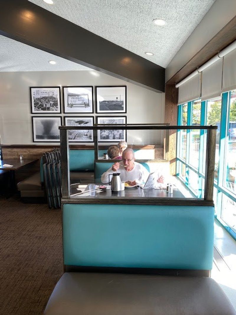 Sunset Seating Strategy